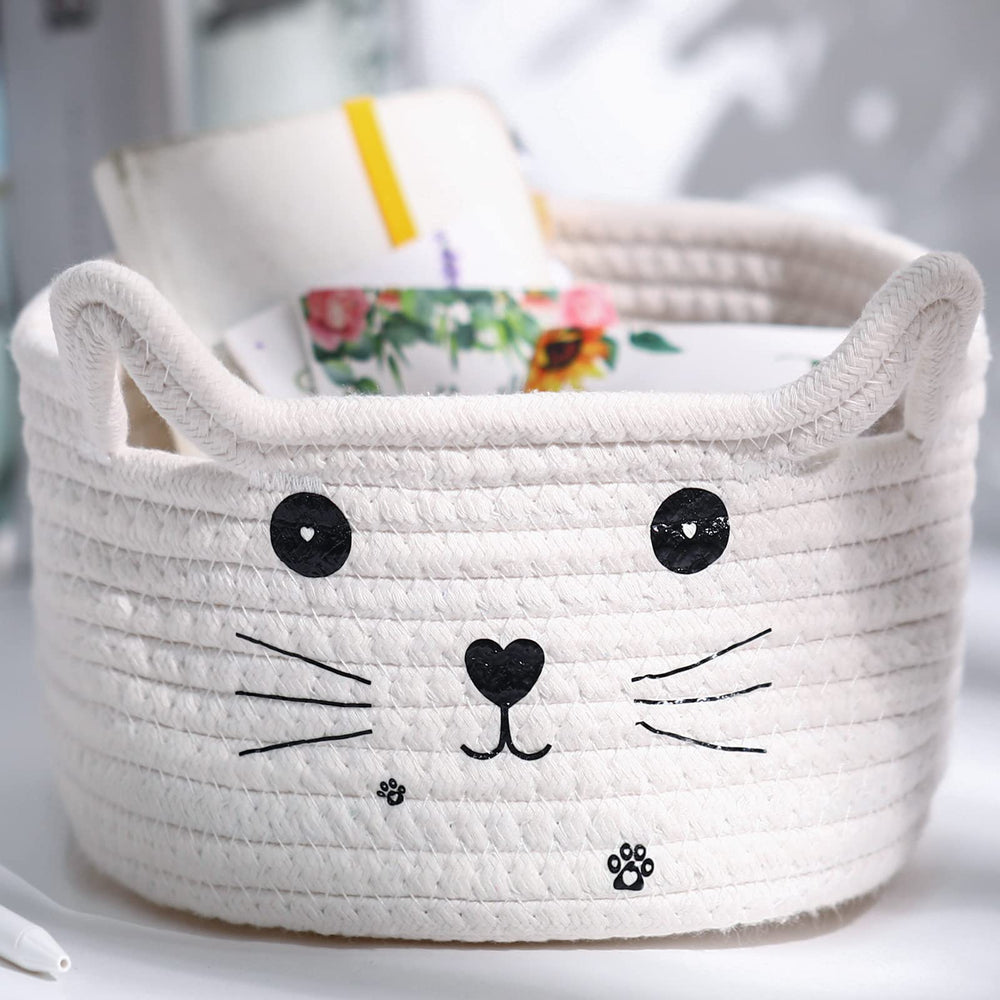 Zopeal small-size basket fits toys, cosmetics, and stationery neatly.