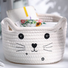 Zopeal small-size basket fits toys, cosmetics, and stationery neatly.