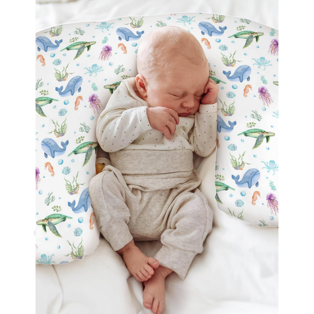 ZoUbqchY jellyfish print adds playful nursing moments