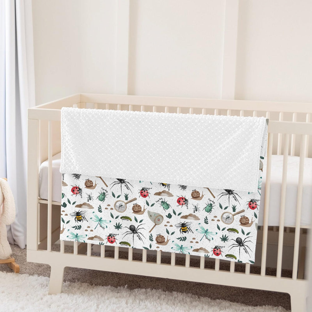 ZoUbqchY Bugs Hunt blanket used in stroller and travel scenarios