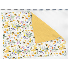 ZoUbqchY double-layer nursery blanket with breathable backing enhances cozy sleep