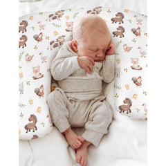 ZoUbqchY duck and pig pattern adds playful charm to baby feeding space