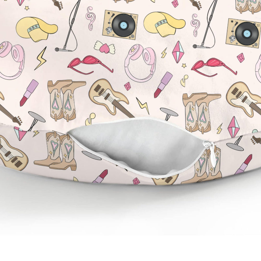 ZoUbqchY breathable material keeps both mom and baby comfortable.