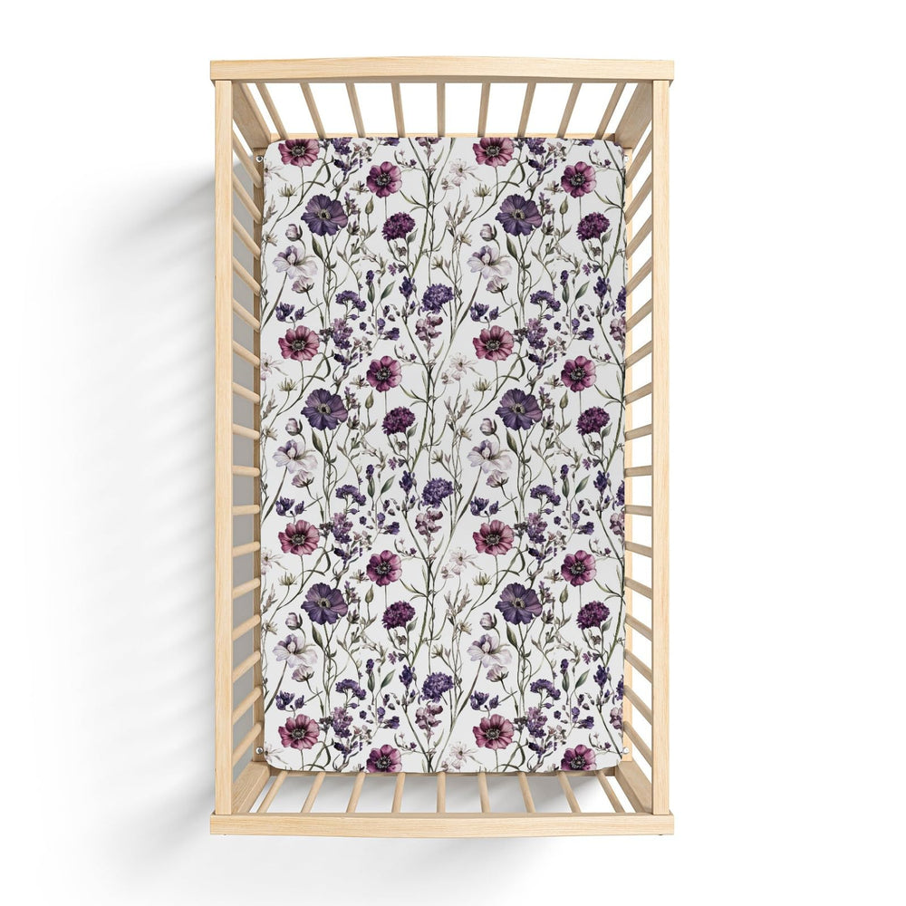 ZoUbqchY easy-care design: machine washable and quick to dry.