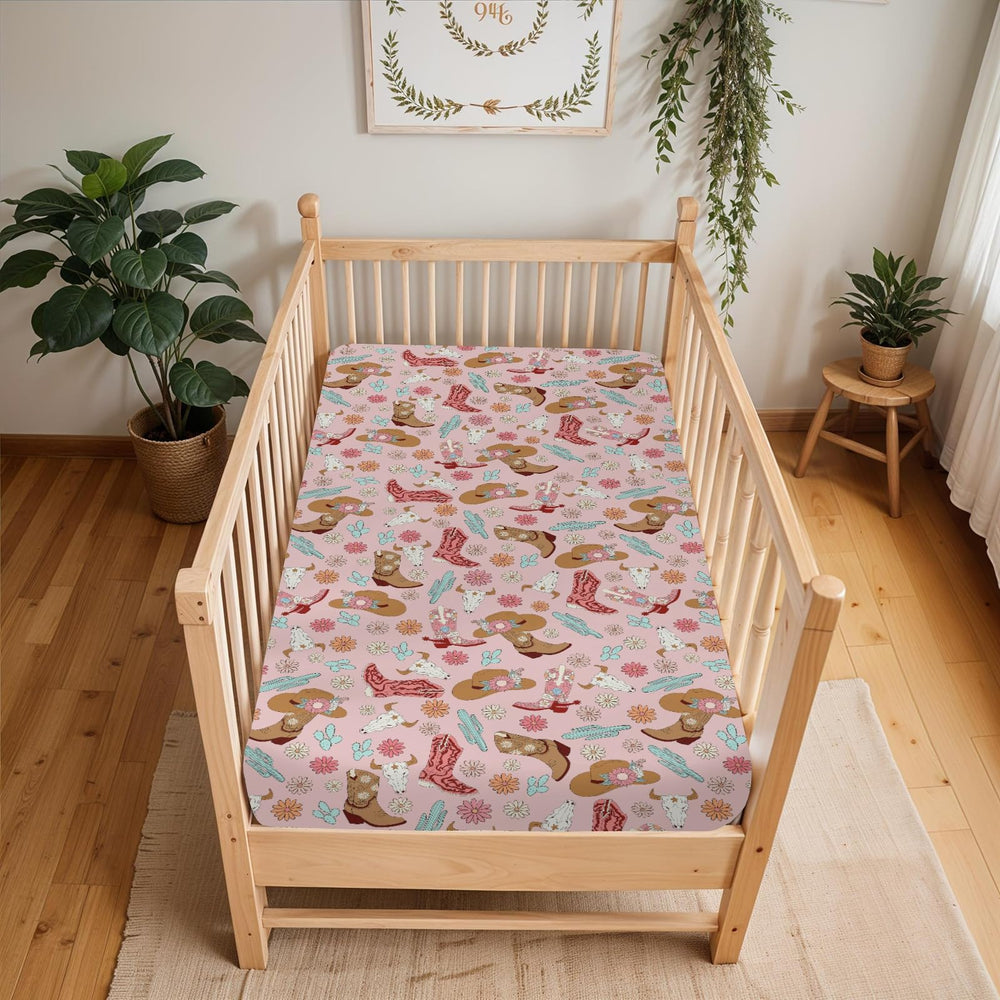 ZoUbqchy unisex design makes it a versatile baby shower gift