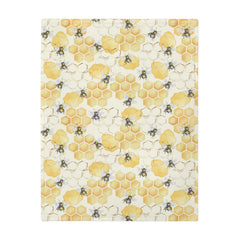 ZoUbqchY honeycomb bees blanket 40x50 ready for toddlers' naps.