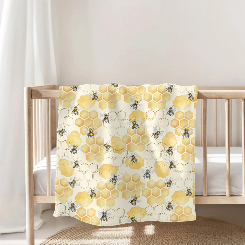 ZoUbqchY honeycomb bees blanket 50x60 ideal for kids and desk breaks.