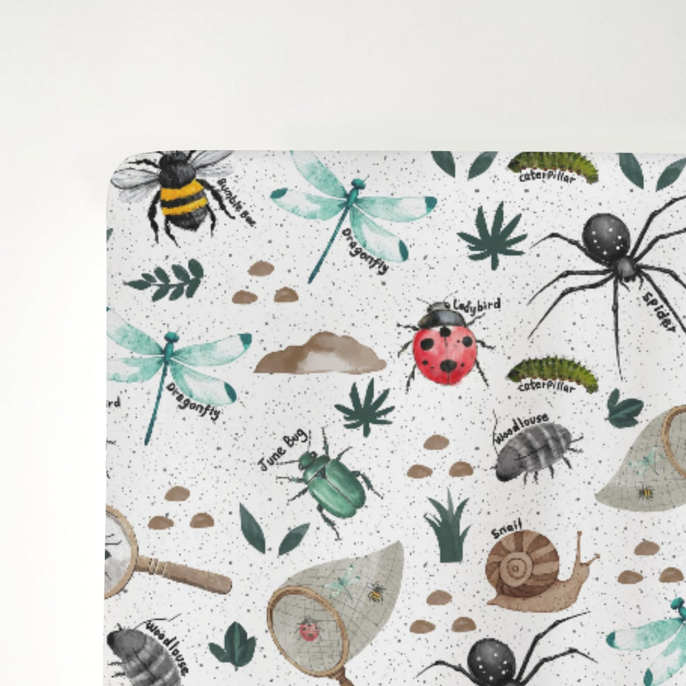 ZoUbqchY Nursery-ready sheet pairs with other ZoUbqchY items for a cohesive look.