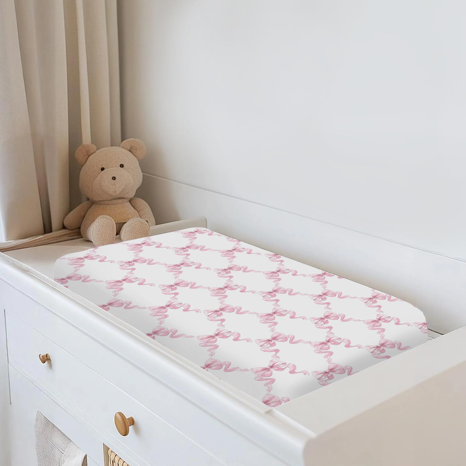 ZoUbqchY Silky polyester texture feels gentle on baby skin during changes.