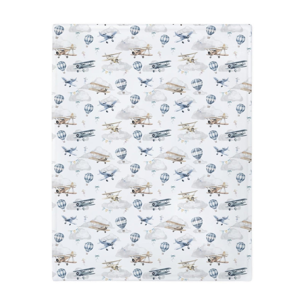 ZoUbqchY Sky and clouds design blanket ideal for crib and stroller.