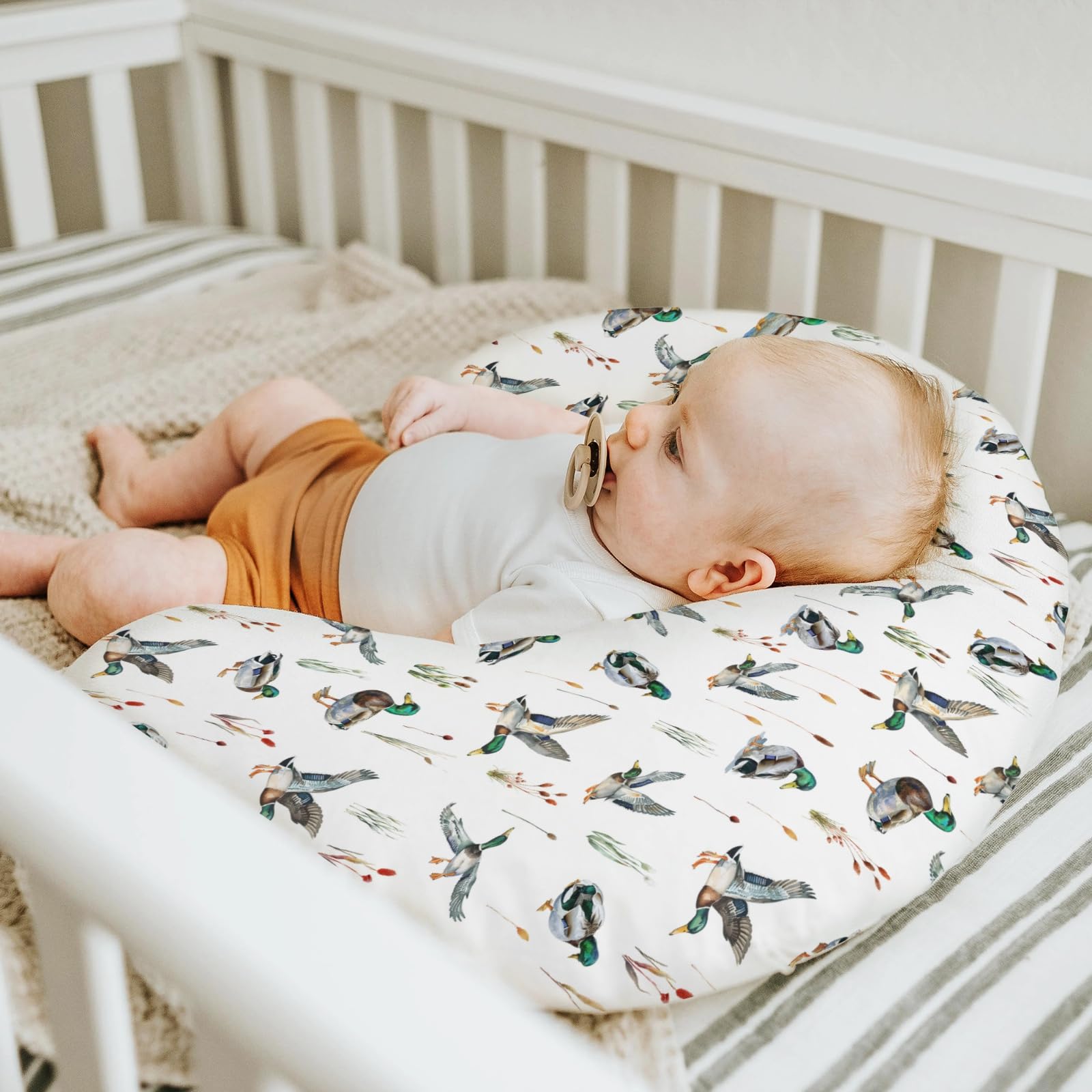 Wild ducks pattern enhances nursery decor for boys and girls
