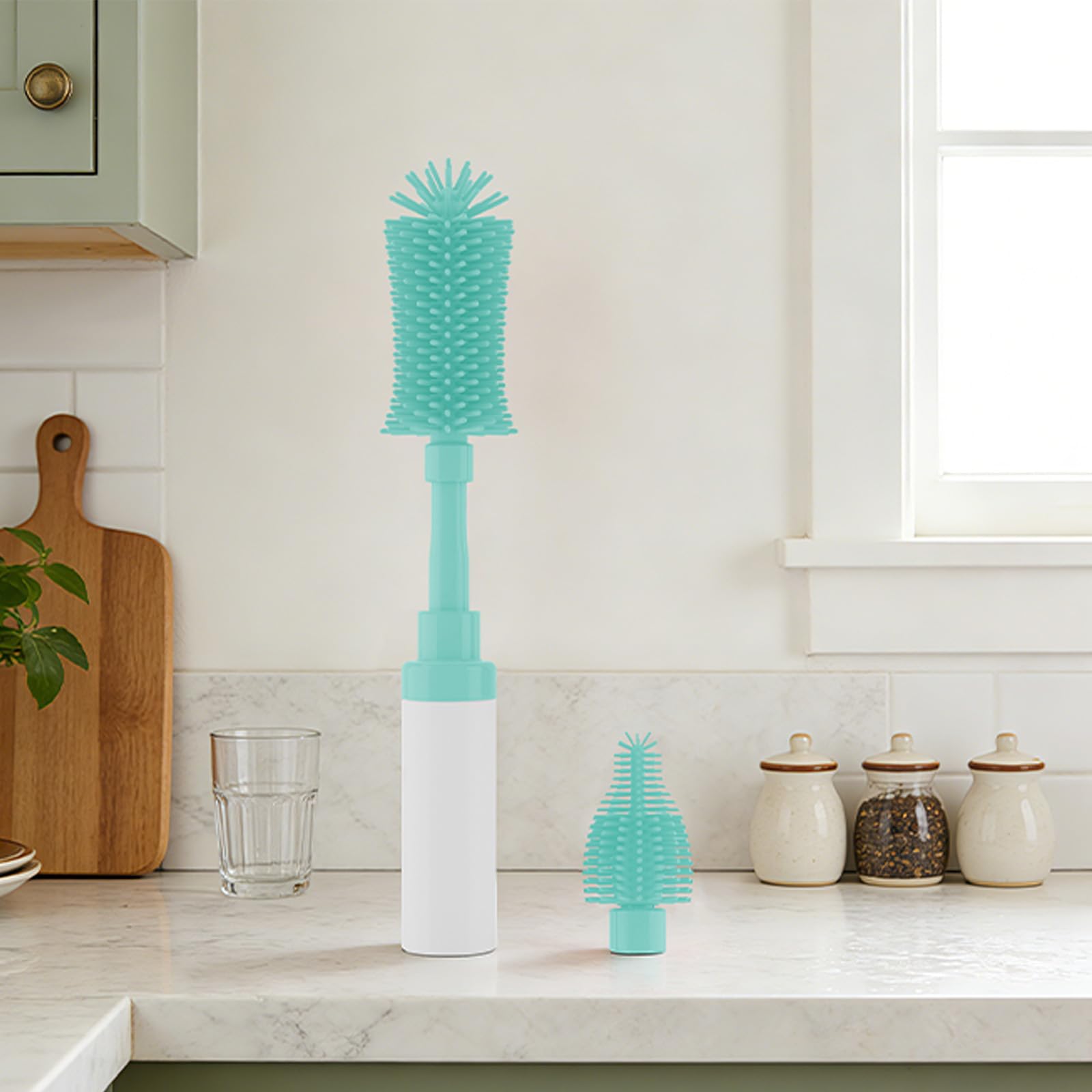 ZTX foam action clings to surfaces and rinses away quickly for efficient cleaning.