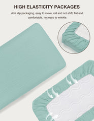 ZURLEFY bassinet sheet with elastic edge for easy snug fit.