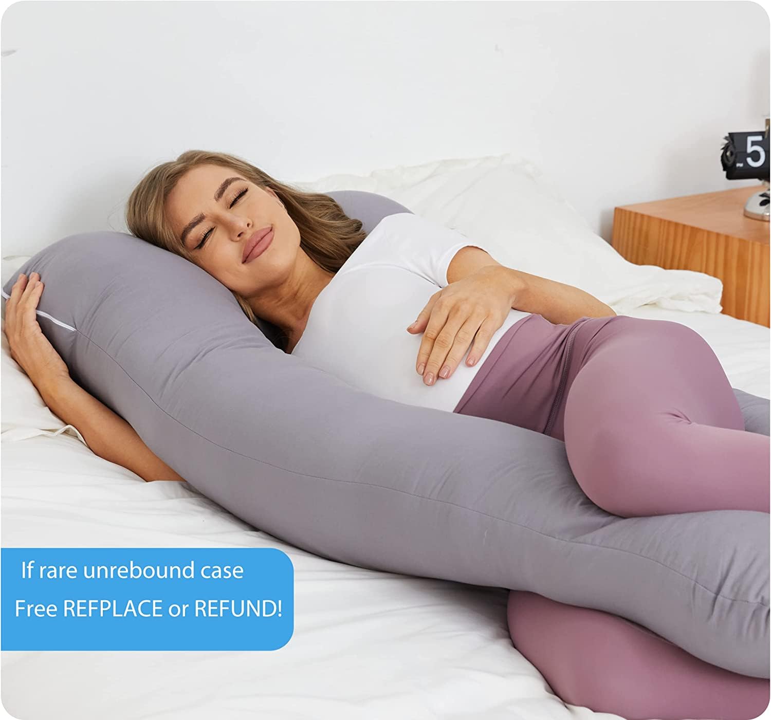 ZZZhen multi-use pillow for lounging, nursing, and reading.